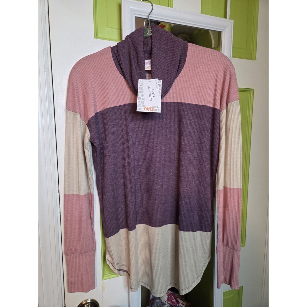 Lularoe Aubrey WIDE STRIPE‎ Womens Shirt Size XS NWT Button Detail on Sleeves